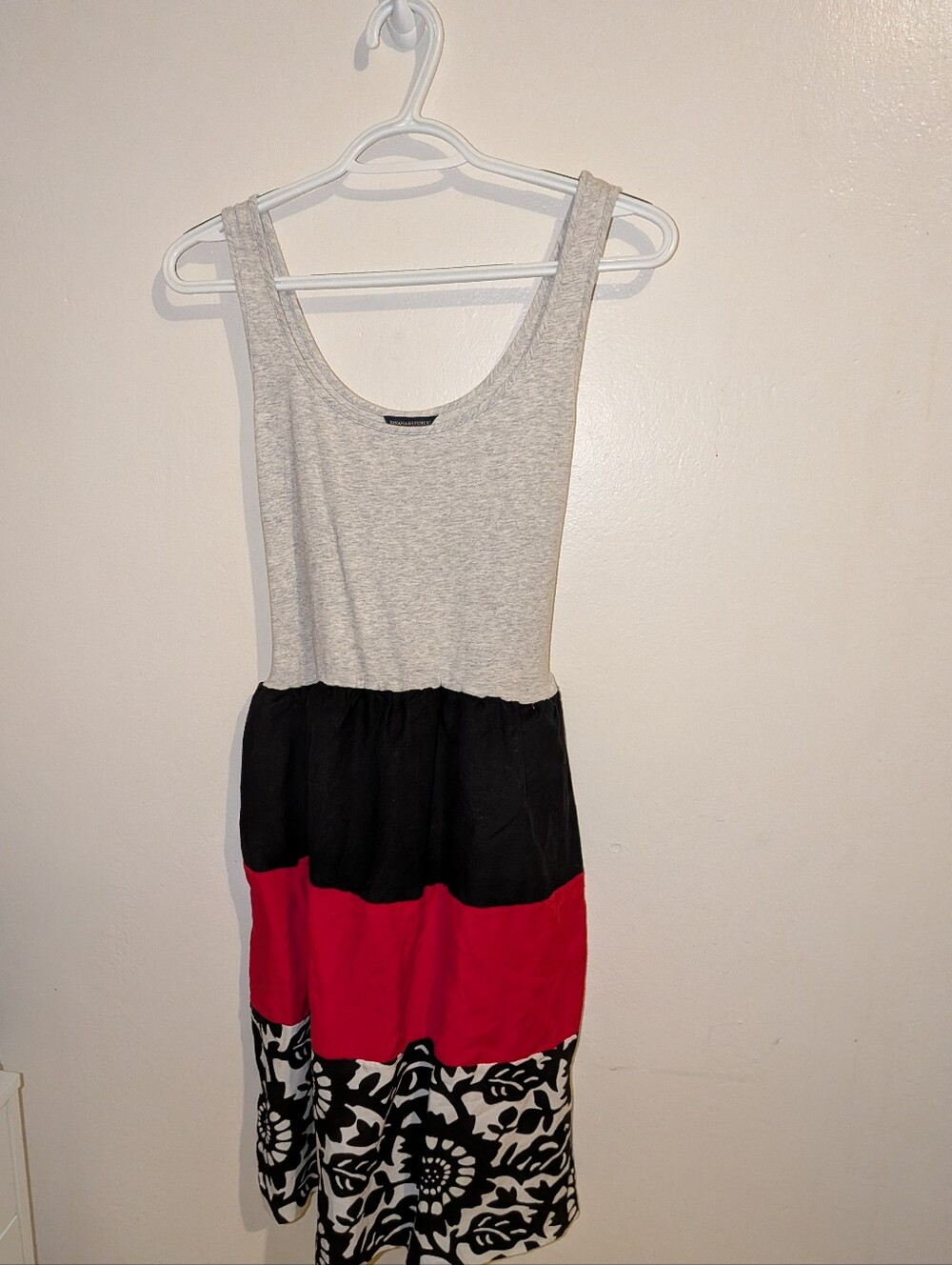 Banana Republic Sleeveless Colorblock Midi Dress - Gray, Black & Red